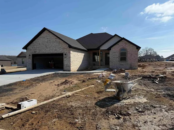 1000 Chavis Ct, Jacksonville, AR 72076