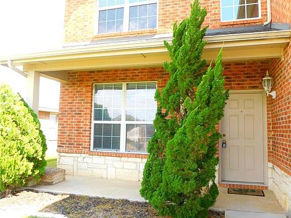 3rd image of 2401 Del Mar Ct