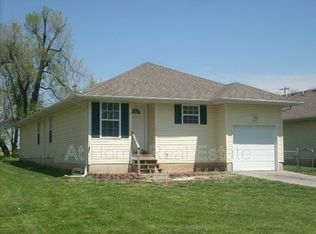 1425 W Scott St #A, Springfield, MO 65802