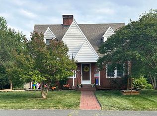 108 E Ingram St, Mount Gilead, NC 27306