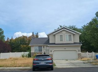558 E Hidden Cove Ln, Lehi, UT 84043