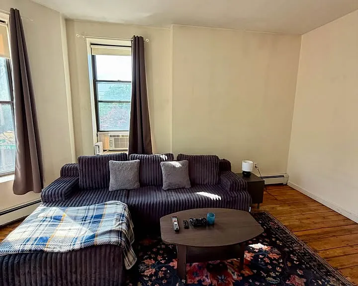 31 Fort Ave #2 — Photo 6