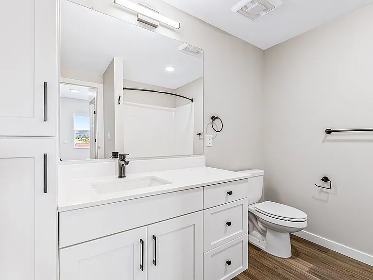 Asher Apartments - LIMITED-TIME OFFER 8 WEEKS FREE! — Photo 154