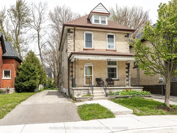 196 Albert St, Stratford, ON N5A 3K6