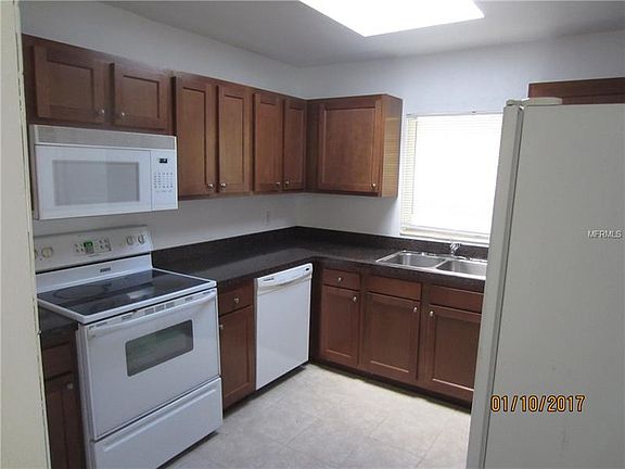 2nd image of 260 Dalton Blvd