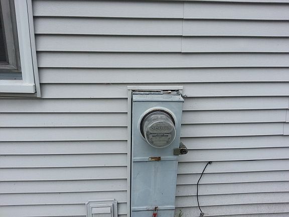 5th image of 148 Burton St