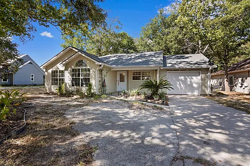 1705 Seagull Ave Photo 1