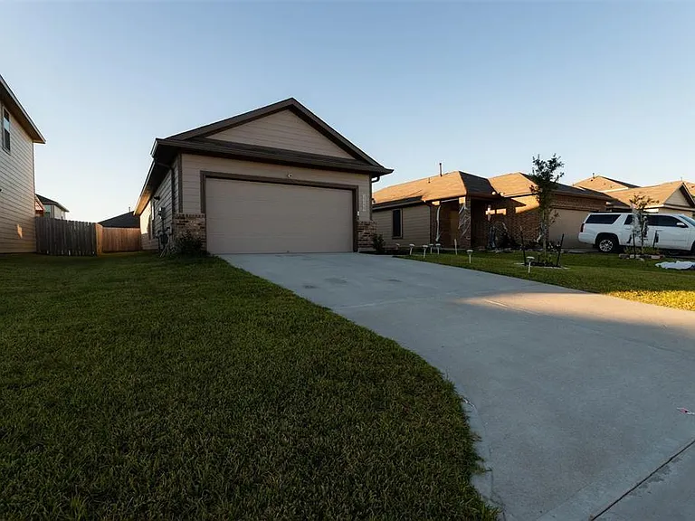 13239 Ashley Meadow Ln — Photo 26