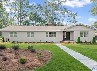 2025 Woodland St SE, Decatur, AL 35601