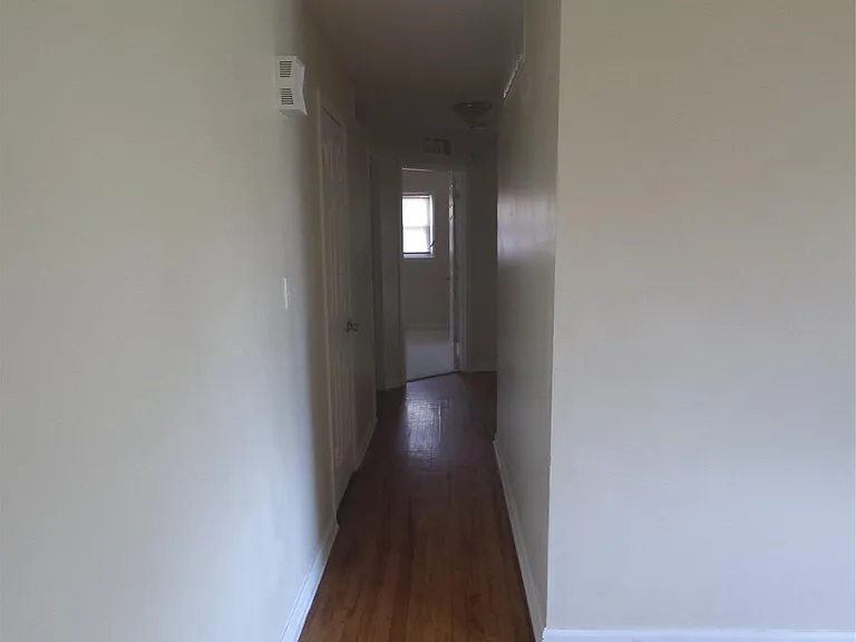 23654 Whitley Dr — Photo 6