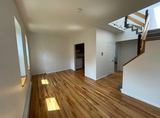 65 Phillips St APT 4, Boston, MA 02114