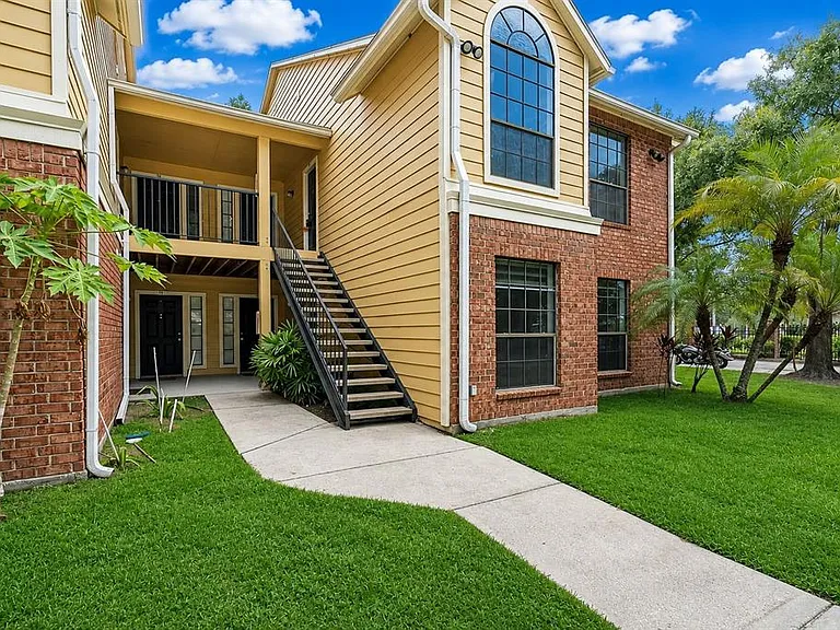 8603 Fancy Finch Dr #101 — Photo 3