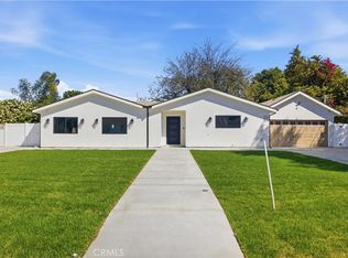 8542 De Celis Pl, North Hills, CA 91343