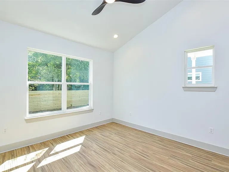 7103 Bennett Ave #2 — Photo 7