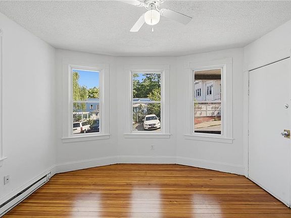 2nd image of 5 Peter St APT 1