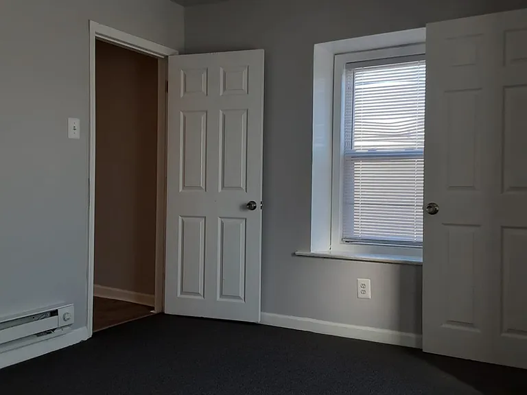 4927 Knox St #2 — Photo 28