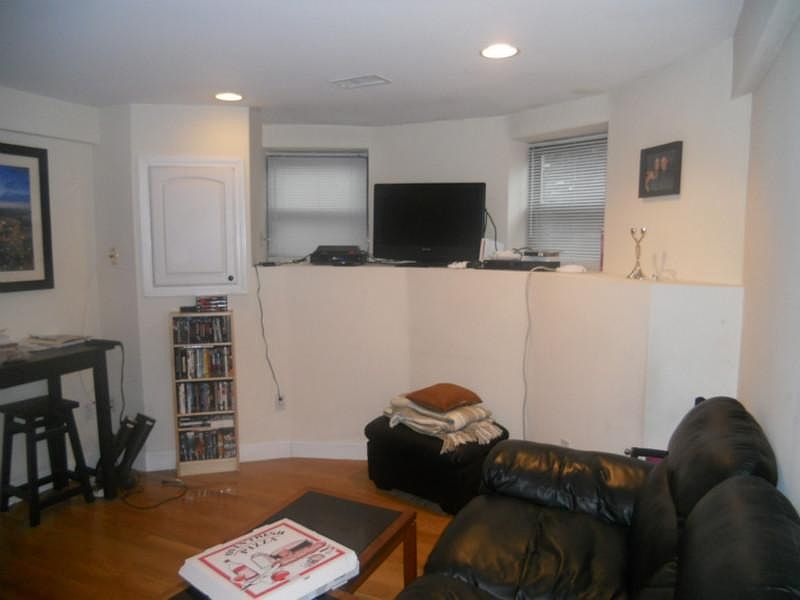 1st image of 1801D Beacon St #1QR