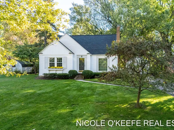 1126 Edison Ave NW, Grand Rapids, MI 49504