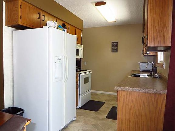 3rd image of 311 7th St S