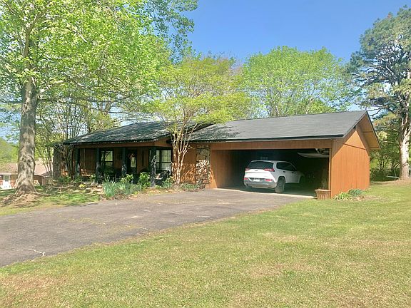 5th image of 48 Terrace Dr