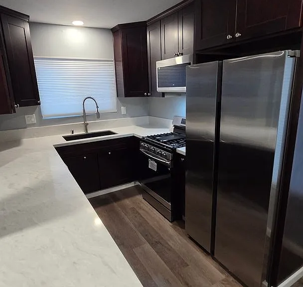 2138 Balboa Ave — Photo 24