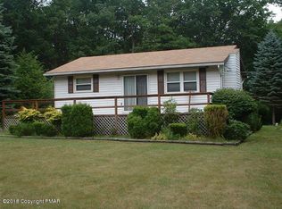 135 Lower Valley Dr, Kunkletown, PA