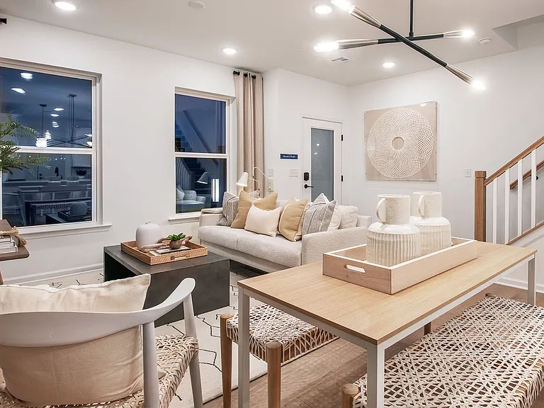 200 Balsam St #207 — Photo 4
