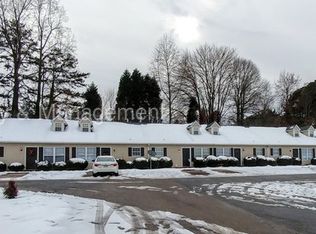 343 Crown Point Dr, Salisbury, NC 28146