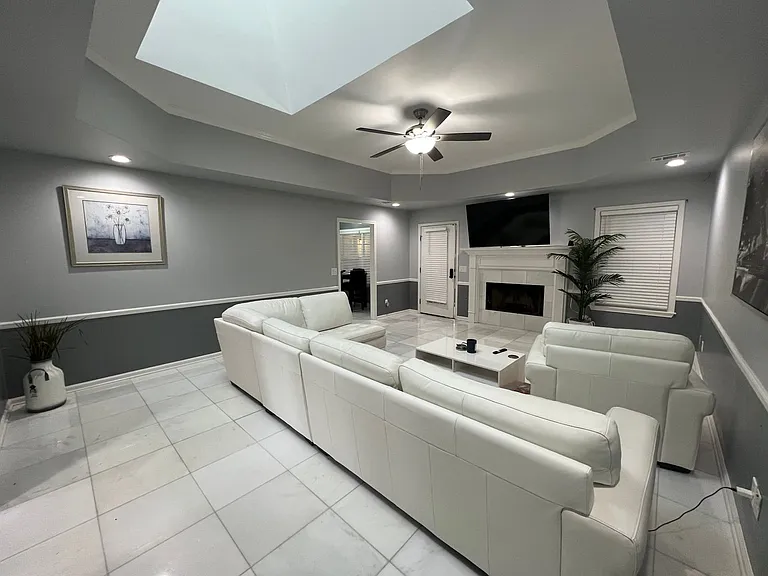10120 Sunlight Dr — Photo 22