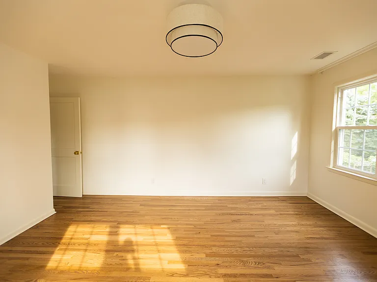 228 Carol Ave — Photo 22