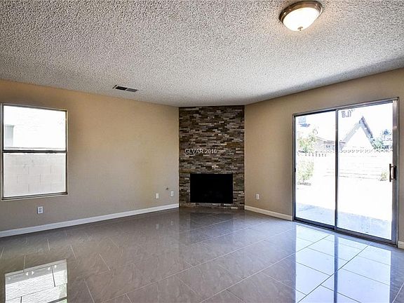 4th image of 5936 Emerald Canyon Dr