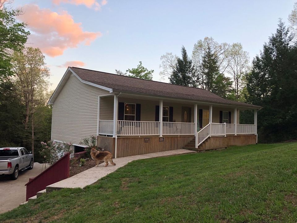 2nd image of 2419 County Farm Rd