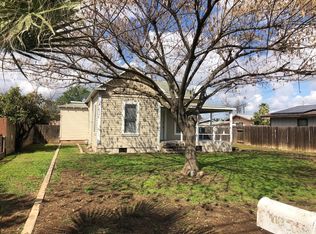 463 N Whitney Ave, Dinuba, CA