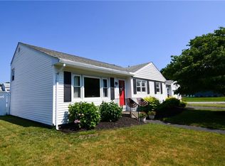 89 Glenbrook Rd, Warwick, RI 02889