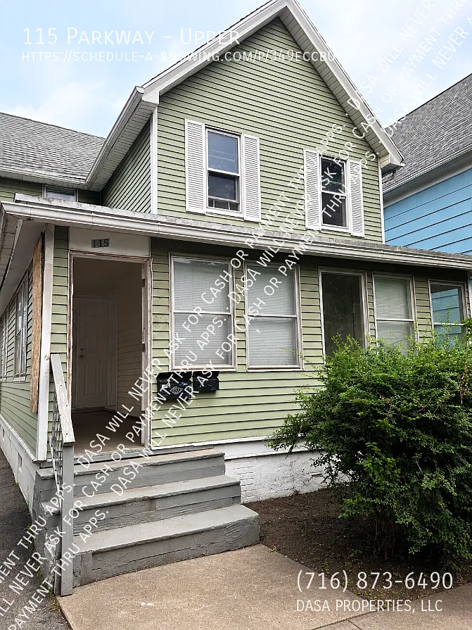 115 Parkway Upper - 2 Bed / 1 Bath — Photo 1