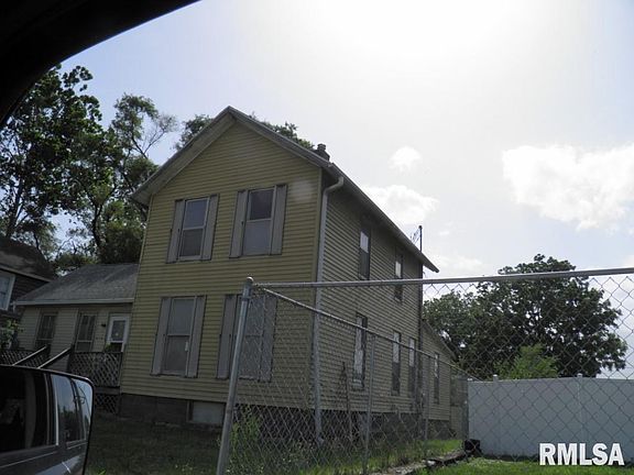 4th image of 915 Oregon St