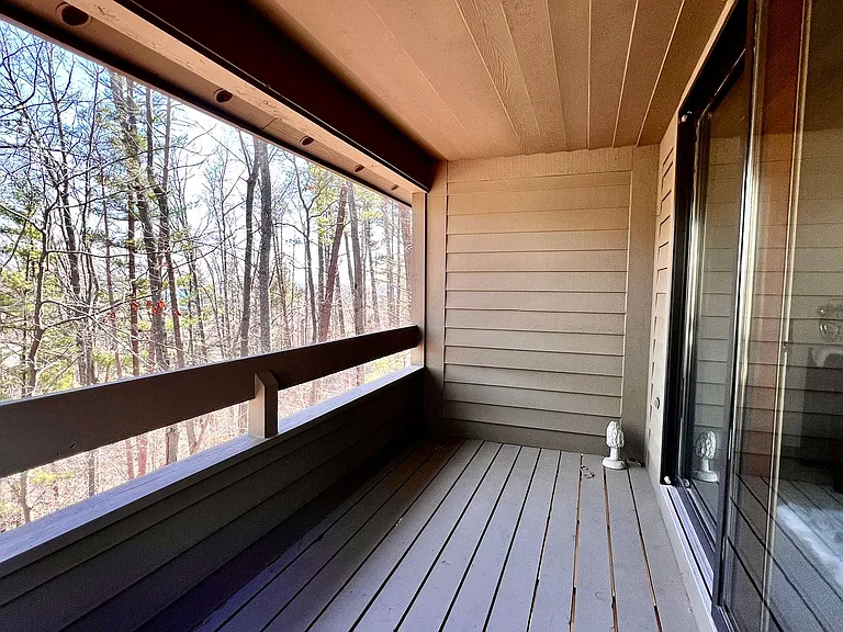 6245 Summit Ct — Photo 42