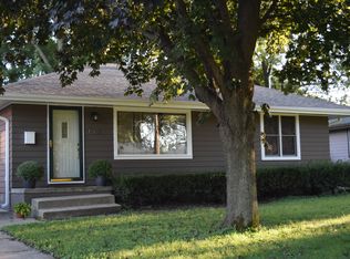 1206 Southlawn Dr, Des Moines, IA 50315