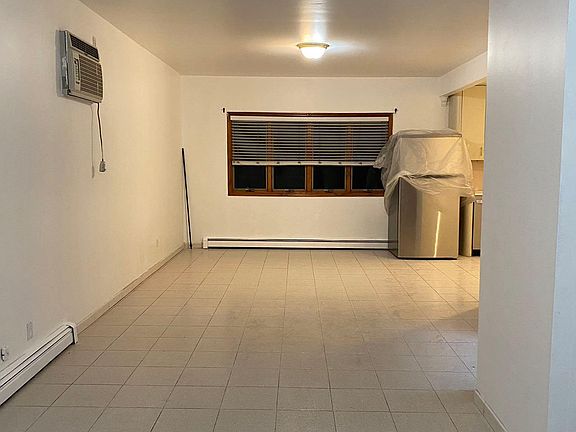 3rd image of 4307 163rd St Floor 2