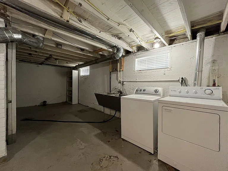 3355 NE 73rd Ave — Photo 24