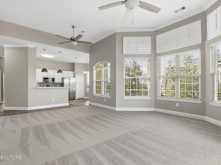 565 Rarity Bay Pkwy #201 — Photo 9