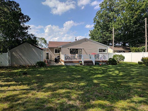 2nd image of 783 Herman Ave