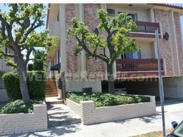 1635 Brockton Ave APT 8, Los Angeles, CA 90025