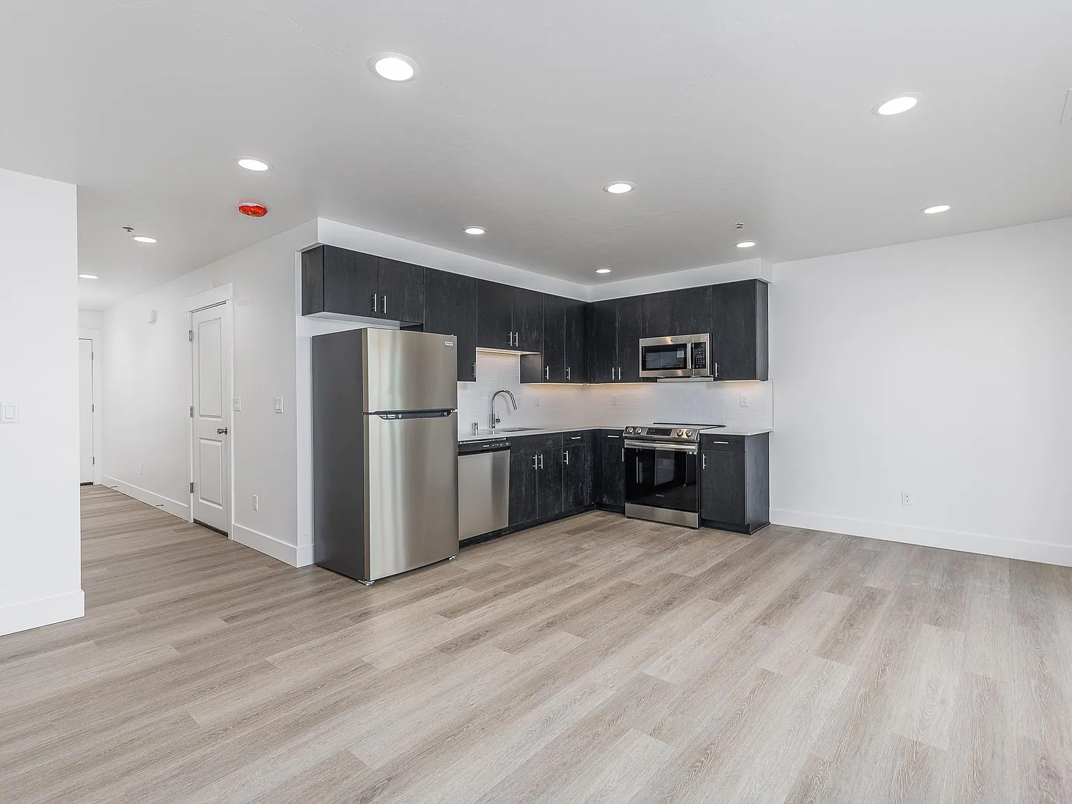 West Vine Townhomes — Photo 1