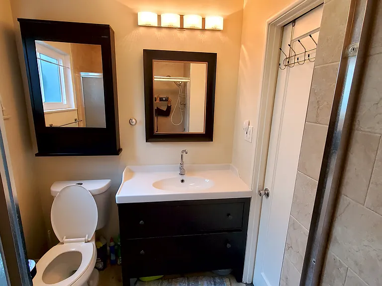 664 Malarin Ave — Photo 9