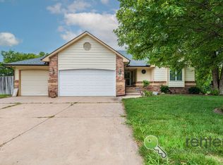 1007 Tiffany Ct, Rose Hill, KS 67133