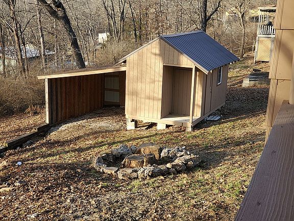 5th image of 29211 Round House Ave