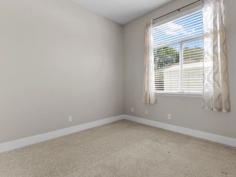 2280 Cumberland Dr — Photo 12
