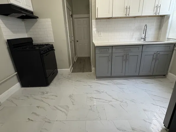 37 Hanford St #1R, Newark, NJ 07114