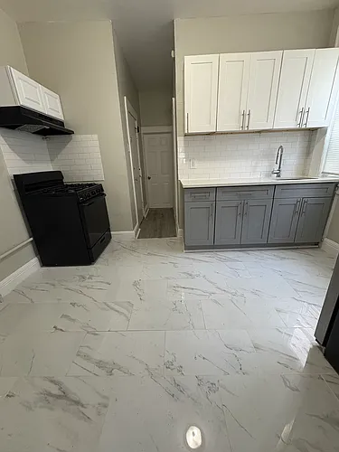 37 Hanford St #1R Photo 1